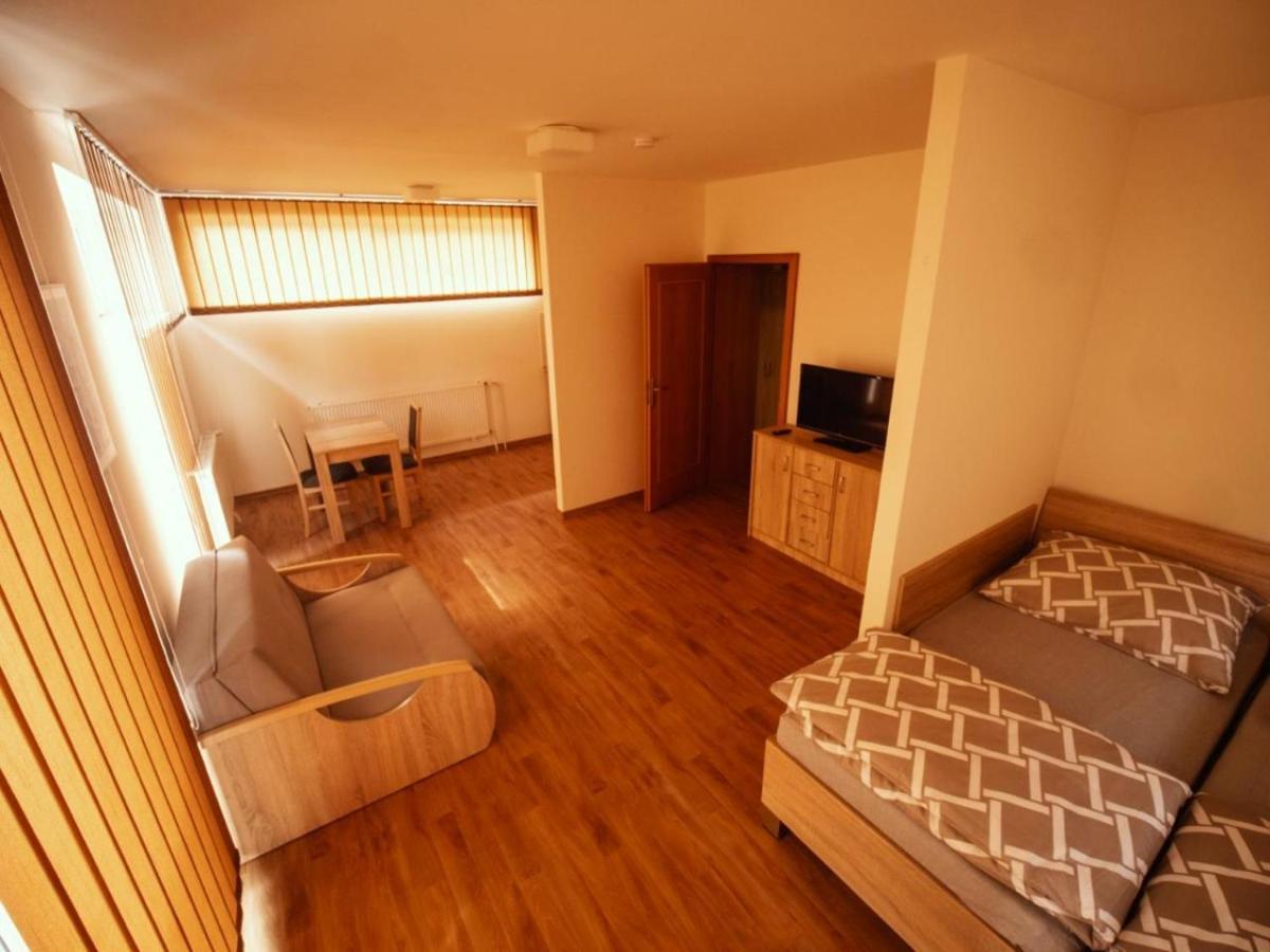 Aparthotel Pyramida Broumov Exteriér fotografie