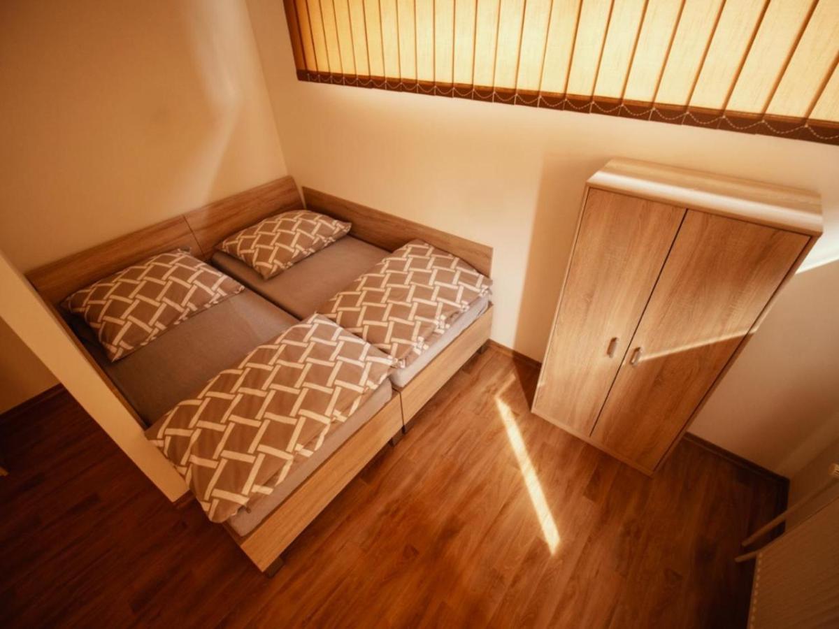 Aparthotel Pyramida Broumov Exteriér fotografie